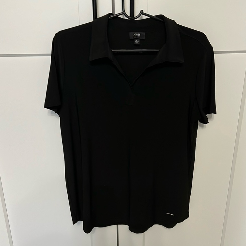 Jones Short Sleeve Collar Top - Size L